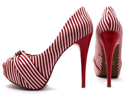 SAPATO PEEP TOE MEIA PATA